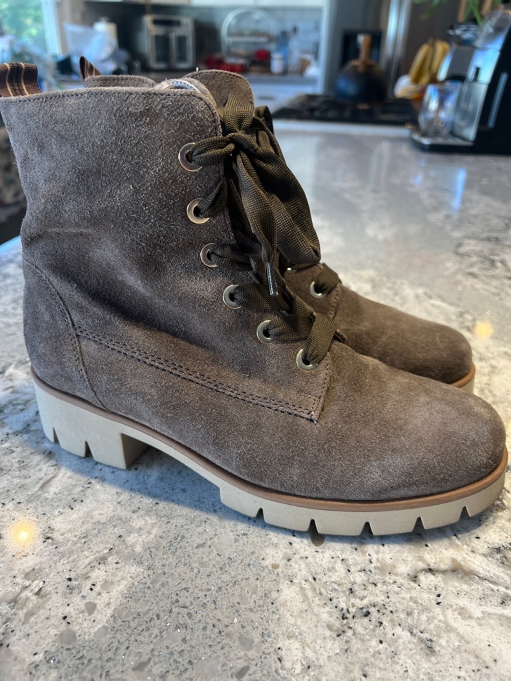 Gabor 51.711 Suede Lace-Up Ankle Boots Mohair Taupe Size 7 EUC